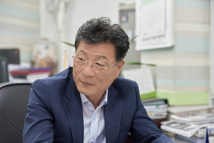 “조합원들의 행복한 주거를 위해 끝까지 노력하겠습니다”