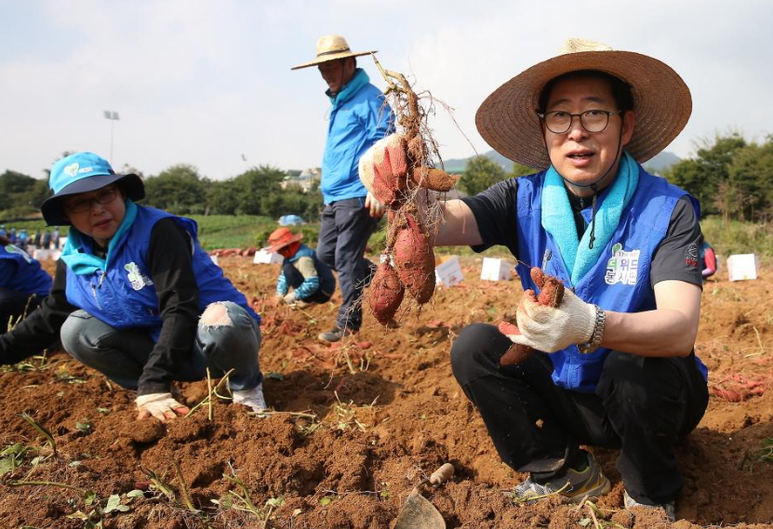 “충남이 선도적으로 나서 대한민국 위기를 극복하겠습니다” 양승조 충남도지사