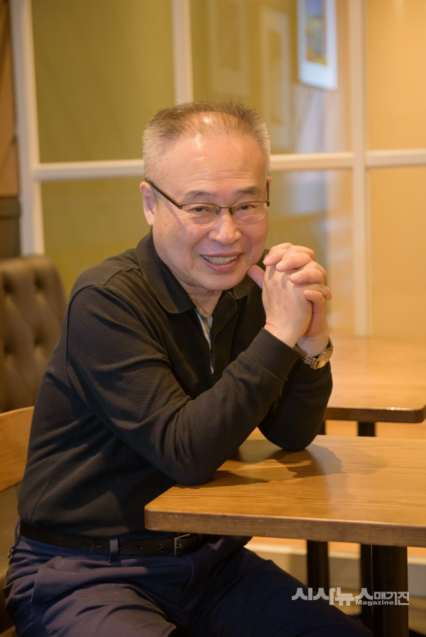 [AI특집-특별기획] 생각하는 기계 저자 지식융합연구소 이인식 소장