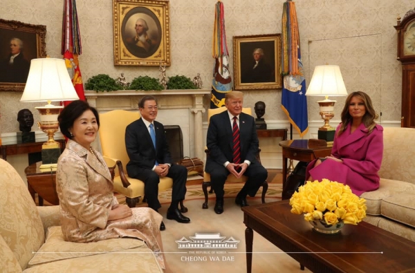 [정치] 문재인 대통령, 북핵 난국 돌파 전략 시작됐다