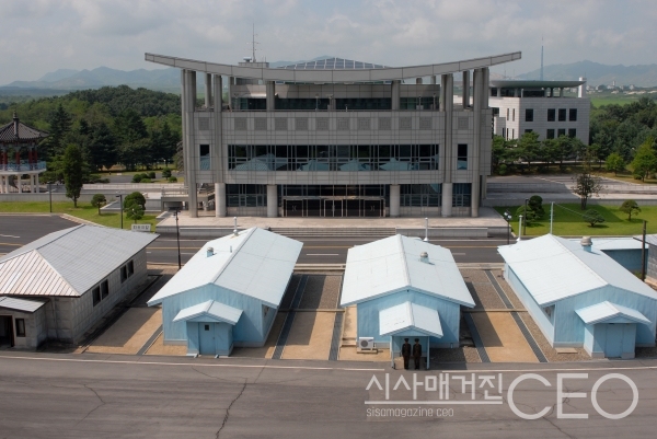 [국내정치] 문 대통령이 결국 ‘평화의 시대’를...