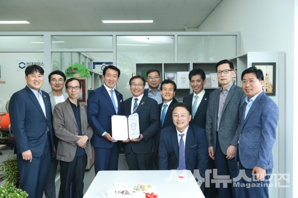 (사)한베경제문화협회 광주지회장 취임식(사진= 이 신 기자)