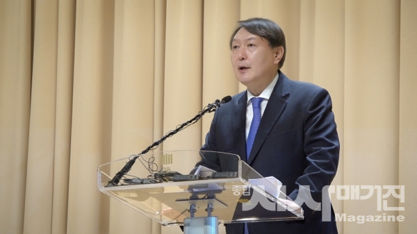 윤석열 총장, 행보가 심상치 않다