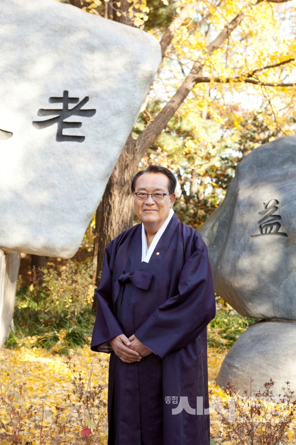 “1000만 노인이 살아갈 초고령 사회로의 진입,   더 건강하고 행복한 노인복지 세상을 만들겠습니다”