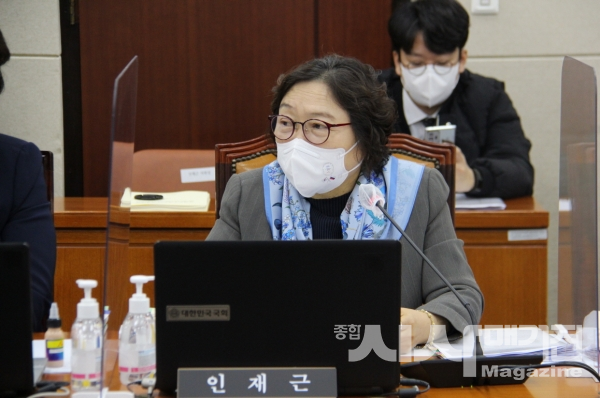 인재근 의원, 요소수 대란이 응급환자 이송까지 위협한다고 지적