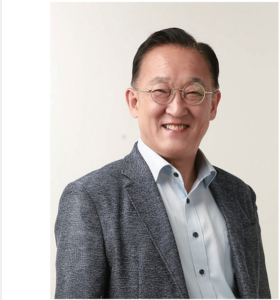Power Interview             충남문화재단 4-5대 전임 대표이사·K-문화르네상스포럼 김현식 운영위원장