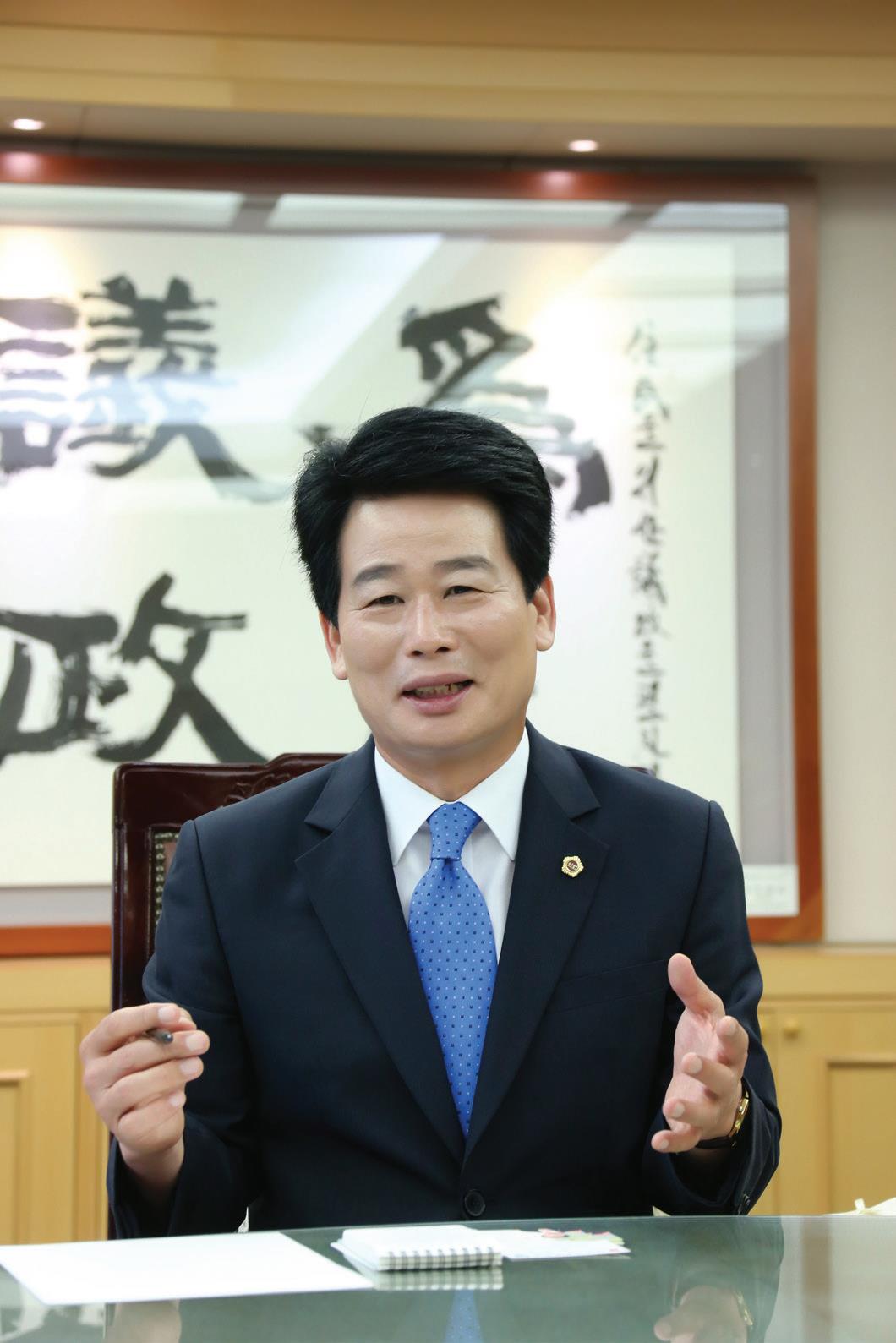 전북 발전 위한 ‘절호의 기회’... 남은 임기 1년 “최선 다할 것”
