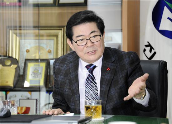 서울 25개 구청장들의 촌철살인(寸鐵殺人)… “지방분권은 선택 아닌 필수”