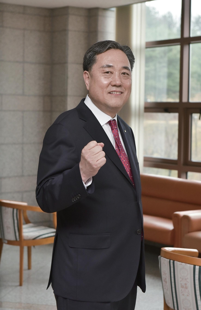 새마을금고중앙회 박차훈 회장 취임 “회원에게 신뢰받는 금융기관, 국민에게 존경받는 협동조직 만들겠다”
