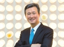 한글라스 이용성 대표
