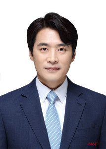김장겸 ‘KBS 외압 ’ 공세 …  최광호 기자협회장 , “ 외압 발상 어디서 나온 건지 되묻고 싶다 ”